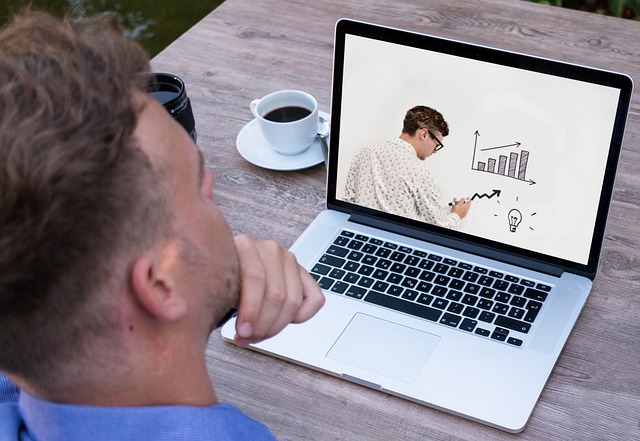 webinar-gea6a9dc68_640